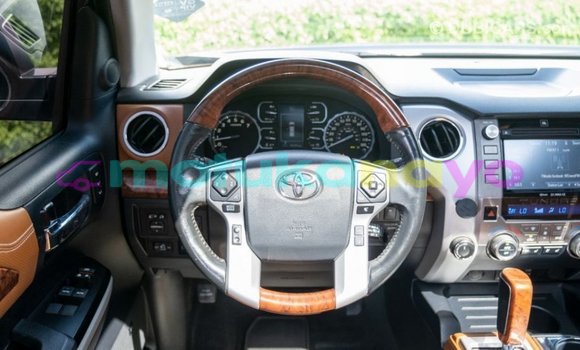 Acheter Import Voiture Toyota Tundra Marron à Import - Dubai, Bandundu Acheter Import Voiture Toyota Tundra Marron à Import - Dubai, Bandundu