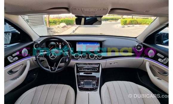 Buy Import Mercedes-Benz 190 (W201) Blue Car in Import - Dubai in Bandundu Buy Import Mercedes-Benz 190 (W201) Blue Car in Import - Dubai in Bandundu