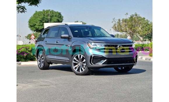 Buy Import Volkswagen TRUCK Other Truck in Import - Dubai in Bandundu Buy Import Volkswagen TRUCK Other Truck in Import - Dubai in Bandundu