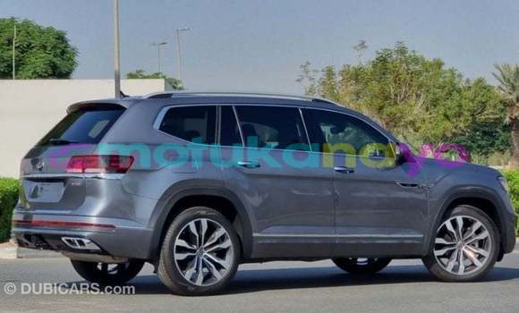 Buy Import Volkswagen TRUCK Other Truck in Import - Dubai in Bandundu Buy Import Volkswagen TRUCK Other Truck in Import - Dubai in Bandundu