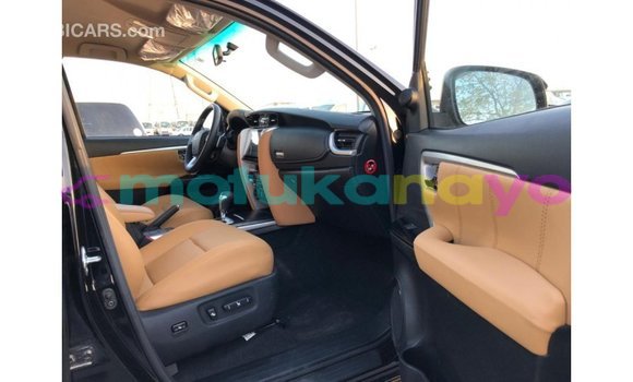 Buy Import Toyota Fortuner Black Car in Import - Dubai in Bandundu Buy Import Toyota Fortuner Black Car in Import - Dubai in Bandundu