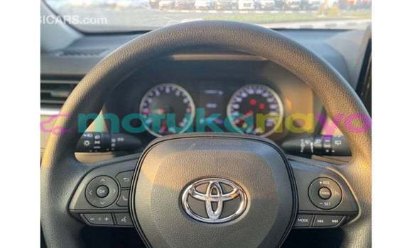 Buy Import Toyota RAV 4 Red Car in Import - Dubai in Bandundu Buy Import Toyota RAV 4 Red Car in Import - Dubai in Bandundu