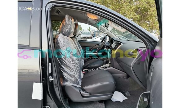 Buy Import Mitsubishi L200 Other Car in Import - Dubai in Bandundu Buy Import Mitsubishi L200 Other Car in Import - Dubai in Bandundu