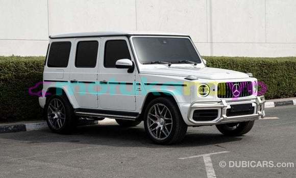 Acheter Import Voiture Mercedes-Benz 190 (W201) Blanc à Import - Dubai, Bandundu Acheter Import Voiture Mercedes-Benz 190 (W201) Blanc à Import - Dubai, Bandundu