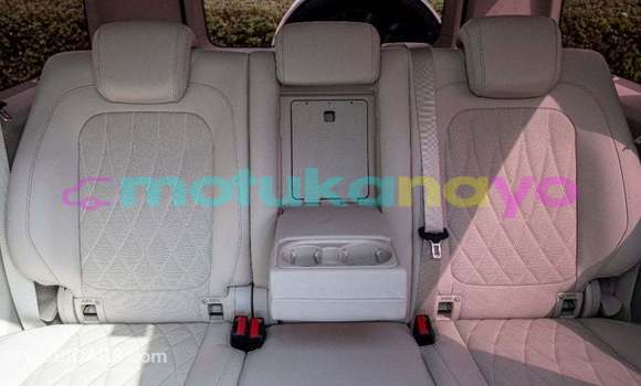 Acheter Import Voiture Mercedes-Benz 190 (W201) Blanc à Import - Dubai, Bandundu Acheter Import Voiture Mercedes-Benz 190 (W201) Blanc à Import - Dubai, Bandundu