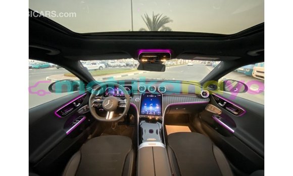 Buy Import Mercedes-Benz 190 (W201) Black Car in Import - Dubai in Bandundu Buy Import Mercedes-Benz 190 (W201) Black Car in Import - Dubai in Bandundu