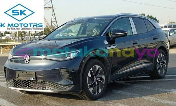 Buy Import Volkswagen TRUCK Blue Truck in Import - Dubai in Bandundu