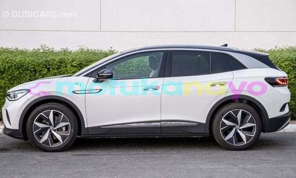 Acheter Import Utilitaire Volkswagen TRUCK Blanc à Import - Dubai, Bandundu Acheter Import Utilitaire Volkswagen TRUCK Blanc à Import - Dubai, Bandundu