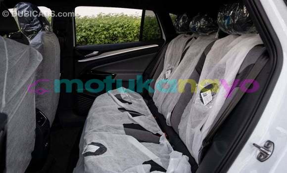 Acheter Import Utilitaire Volkswagen TRUCK Blanc à Import - Dubai, Bandundu Acheter Import Utilitaire Volkswagen TRUCK Blanc à Import - Dubai, Bandundu