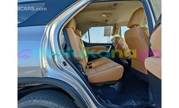 Buy Import Toyota Fortuner Other Car in Import - Dubai in Bandundu Buy Import Toyota Fortuner Other Car in Import - Dubai in Bandundu