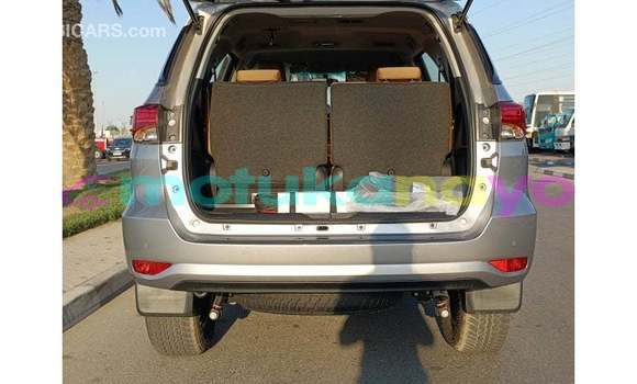 Buy Import Toyota Fortuner Other Car in Import - Dubai in Bandundu Buy Import Toyota Fortuner Other Car in Import - Dubai in Bandundu