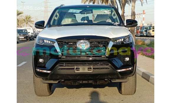 Buy Import Toyota Fortuner Black Car in Import - Dubai in Bandundu Buy Import Toyota Fortuner Black Car in Import - Dubai in Bandundu