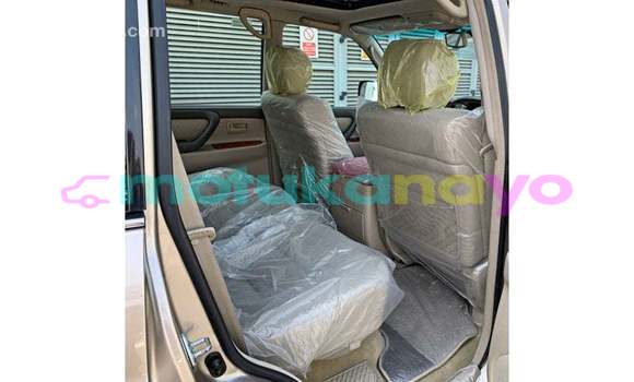 Buy Import Toyota Land Cruiser Other Car in Import - Dubai in Bandundu Buy Import Toyota Land Cruiser Other Car in Import - Dubai in Bandundu