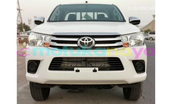 Buy Import Toyota Hilux White Car in Import - Dubai in Bandundu Buy Import Toyota Hilux White Car in Import - Dubai in Bandundu