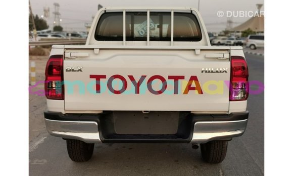 Buy Import Toyota Hilux White Car in Import - Dubai in Bandundu Buy Import Toyota Hilux White Car in Import - Dubai in Bandundu