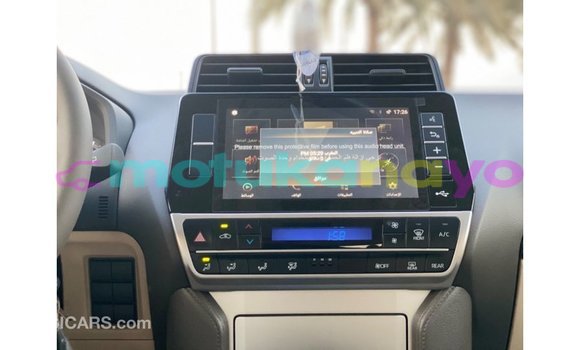 Buy Import Toyota Prado White Car in Import - Dubai in Bandundu Buy Import Toyota Prado White Car in Import - Dubai in Bandundu