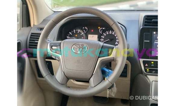 Buy Import Toyota Prado White Car in Import - Dubai in Bandundu Buy Import Toyota Prado White Car in Import - Dubai in Bandundu