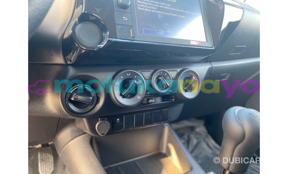 Buy Import Toyota Hilux White Car in Import - Dubai in Bandundu Buy Import Toyota Hilux White Car in Import - Dubai in Bandundu