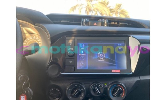 Buy Import Toyota Hilux White Car in Import - Dubai in Bandundu Buy Import Toyota Hilux White Car in Import - Dubai in Bandundu