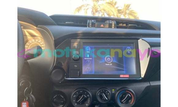 Buy Import Toyota Hilux White Car in Import - Dubai in Bandundu Buy Import Toyota Hilux White Car in Import - Dubai in Bandundu