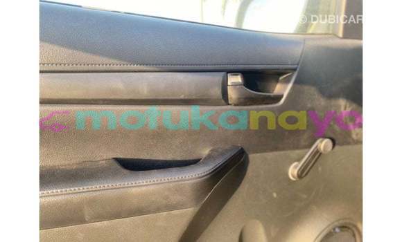 Buy Import Toyota Hilux White Car in Import - Dubai in Bandundu Buy Import Toyota Hilux White Car in Import - Dubai in Bandundu