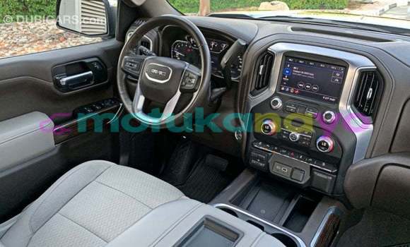 Buy Import GMC Sierra Other Car in Import - Dubai in Bandundu Buy Import GMC Sierra Other Car in Import - Dubai in Bandundu