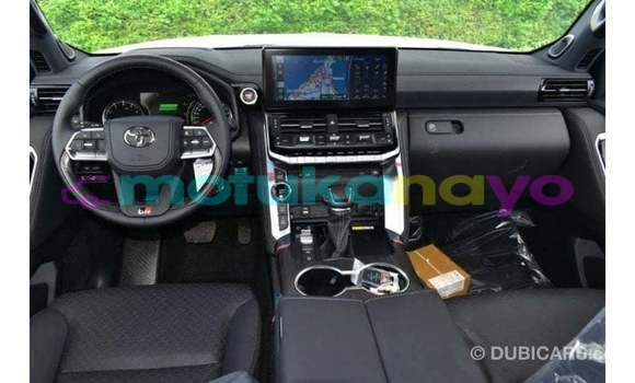 Buy Import Toyota Land Cruiser Black Car in Import - Dubai in Bandundu Buy Import Toyota Land Cruiser Black Car in Import - Dubai in Bandundu