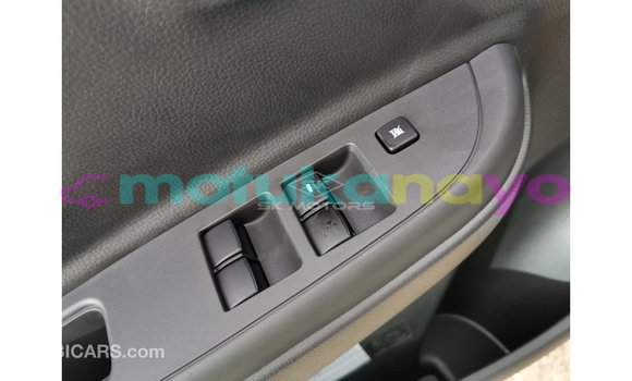 Buy Import Mitsubishi L200 Other Car in Import - Dubai in Bandundu Buy Import Mitsubishi L200 Other Car in Import - Dubai in Bandundu