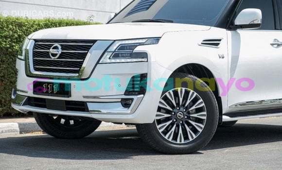 Buy Import Nissan Patrol White Car in Import - Dubai in Bandundu Buy Import Nissan Patrol White Car in Import - Dubai in Bandundu