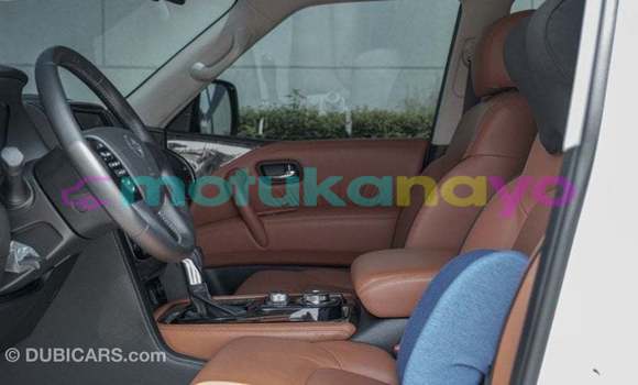 Buy Import Nissan Patrol White Car in Import - Dubai in Bandundu Buy Import Nissan Patrol White Car in Import - Dubai in Bandundu