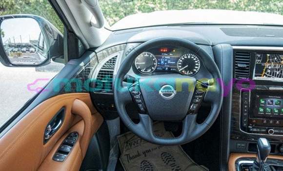 Buy Import Nissan Patrol White Car in Import - Dubai in Bandundu Buy Import Nissan Patrol White Car in Import - Dubai in Bandundu