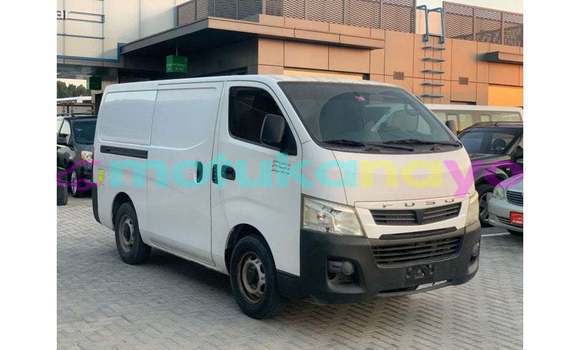 Acheter Import Utilitaire Mitsubishi Van Blanc à Import - Dubai, Bandundu
