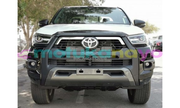 Acheter Import Voiture Toyota Hilux Noir à Import - Dubai, Bandundu Acheter Import Voiture Toyota Hilux Noir à Import - Dubai, Bandundu