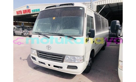 Buy Import Toyota Coaster White Car in Import - Dubai in Bandundu