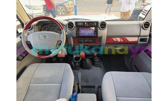 Buy Import Toyota Land Cruiser Other Car in Import - Dubai in Bandundu Buy Import Toyota Land Cruiser Other Car in Import - Dubai in Bandundu