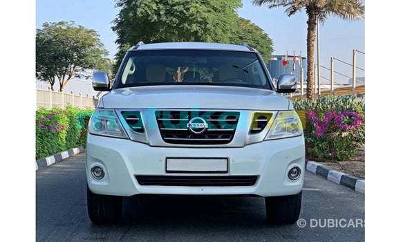 Acheter Import Voiture Nissan Patrol Blanc à Import - Dubai, Bandundu Acheter Import Voiture Nissan Patrol Blanc à Import - Dubai, Bandundu