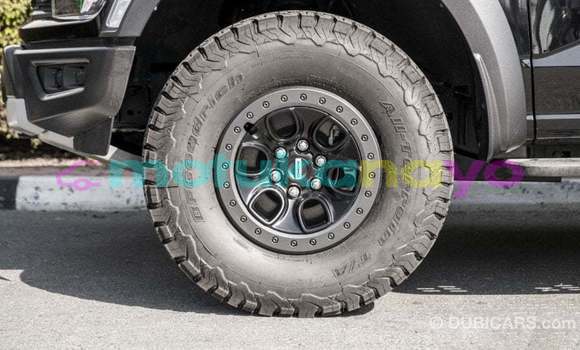 Acheter Import Voiture Ford Club Wagon Noir à Import - Dubai, Bandundu Acheter Import Voiture Ford Club Wagon Noir à Import - Dubai, Bandundu