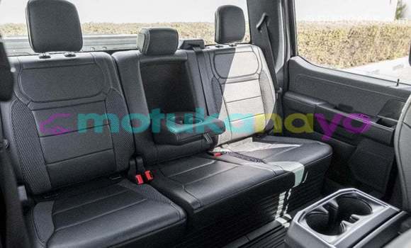 Acheter Import Voiture Ford Club Wagon Noir à Import - Dubai, Bandundu Acheter Import Voiture Ford Club Wagon Noir à Import - Dubai, Bandundu