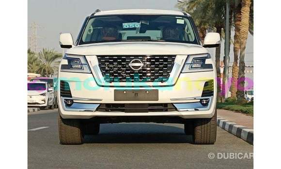 Buy Import Nissan Patrol White Car in Import - Dubai in Bandundu Buy Import Nissan Patrol White Car in Import - Dubai in Bandundu