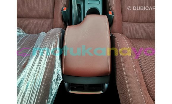 Buy Import Toyota Hilux White Car in Import - Dubai in Bandundu Buy Import Toyota Hilux White Car in Import - Dubai in Bandundu