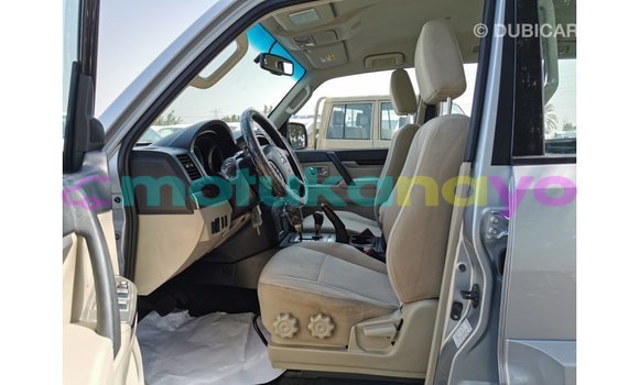 Buy Import Mitsubishi Pajero Other Car in Import - Dubai in Bandundu Buy Import Mitsubishi Pajero Other Car in Import - Dubai in Bandundu