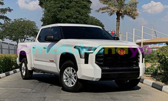 Acheter Import Voiture Toyota Tundra Blanc à Import - Dubai, Bandundu Acheter Import Voiture Toyota Tundra Blanc à Import - Dubai, Bandundu