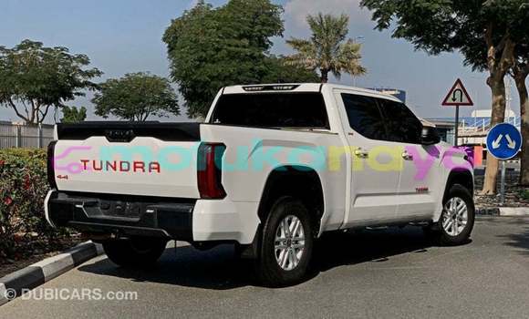 Acheter Import Voiture Toyota Tundra Blanc à Import - Dubai, Bandundu Acheter Import Voiture Toyota Tundra Blanc à Import - Dubai, Bandundu
