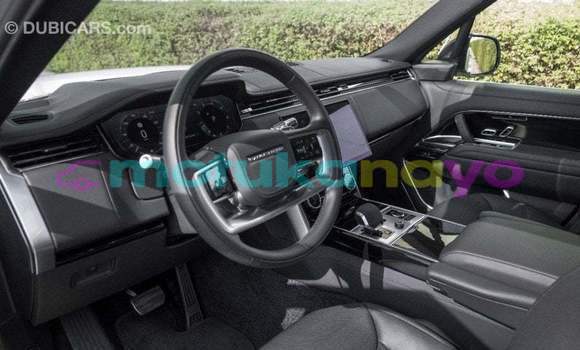 Buy Import Land Rover Range Rover White Car in Import - Dubai in Bandundu Buy Import Land Rover Range Rover White Car in Import - Dubai in Bandundu