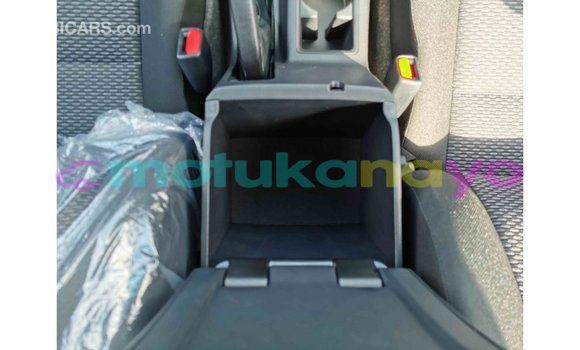 Buy Import Toyota Hilux Other Car in Import - Dubai in Bandundu Buy Import Toyota Hilux Other Car in Import - Dubai in Bandundu