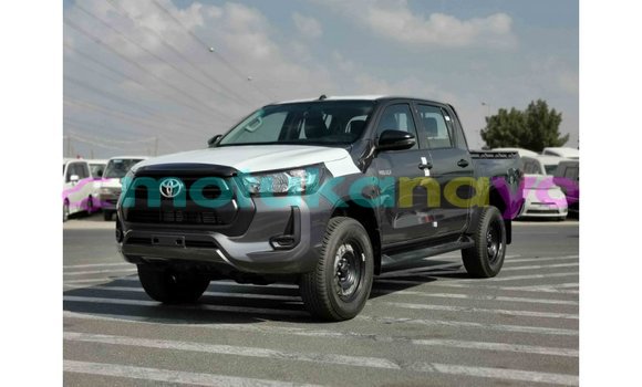 Buy Import Toyota Hilux Other Car in Import - Dubai in Bandundu Buy Import Toyota Hilux Other Car in Import - Dubai in Bandundu