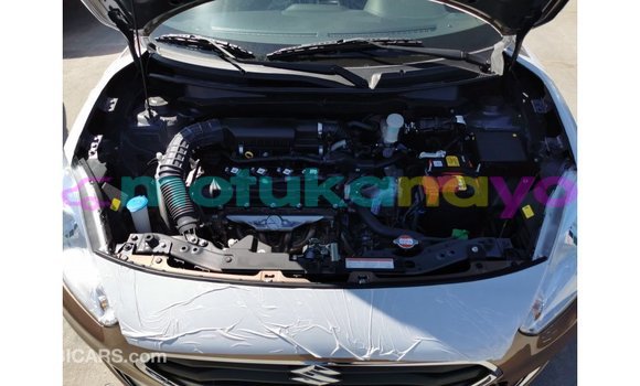 Buy Import Suzuki 750 Brown Bike in Import - Dubai in Bandundu Buy Import Suzuki 750 Brown Bike in Import - Dubai in Bandundu