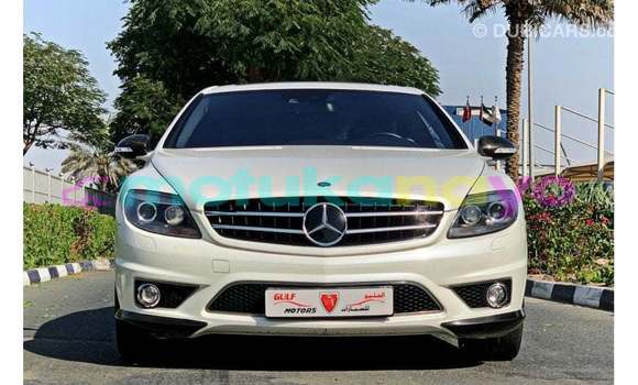 Buy Import Mercedes-Benz 190 (W201) White Car in Import - Dubai in Bandundu Buy Import Mercedes-Benz 190 (W201) White Car in Import - Dubai in Bandundu