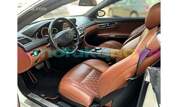 Buy Import Mercedes-Benz 190 (W201) White Car in Import - Dubai in Bandundu Buy Import Mercedes-Benz 190 (W201) White Car in Import - Dubai in Bandundu