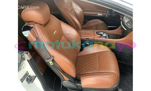 Buy Import Mercedes-Benz 190 (W201) White Car in Import - Dubai in Bandundu Buy Import Mercedes-Benz 190 (W201) White Car in Import - Dubai in Bandundu